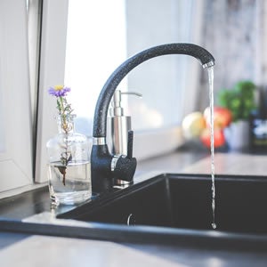 Kitchen faucet